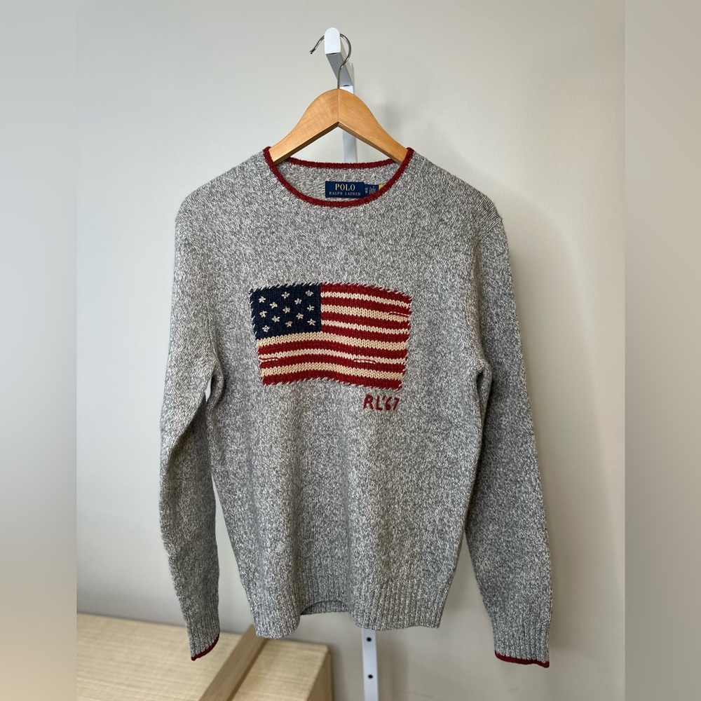 NWT: Men’s Vintage Ralph Lauren American Flag Sweater in Size XS